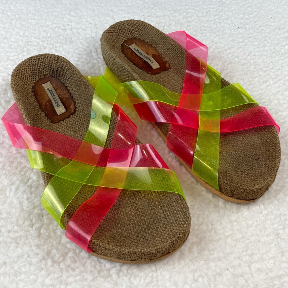 CHICCO RUIZ • Pink and Green Criss Cross Slip-On Sandals, 8.5 - Picture 13 of 16